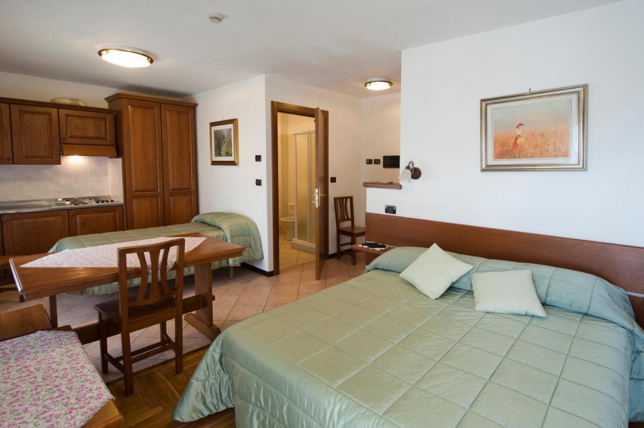 Albergo Castello Da Bonino Champorcher Kültér fotó