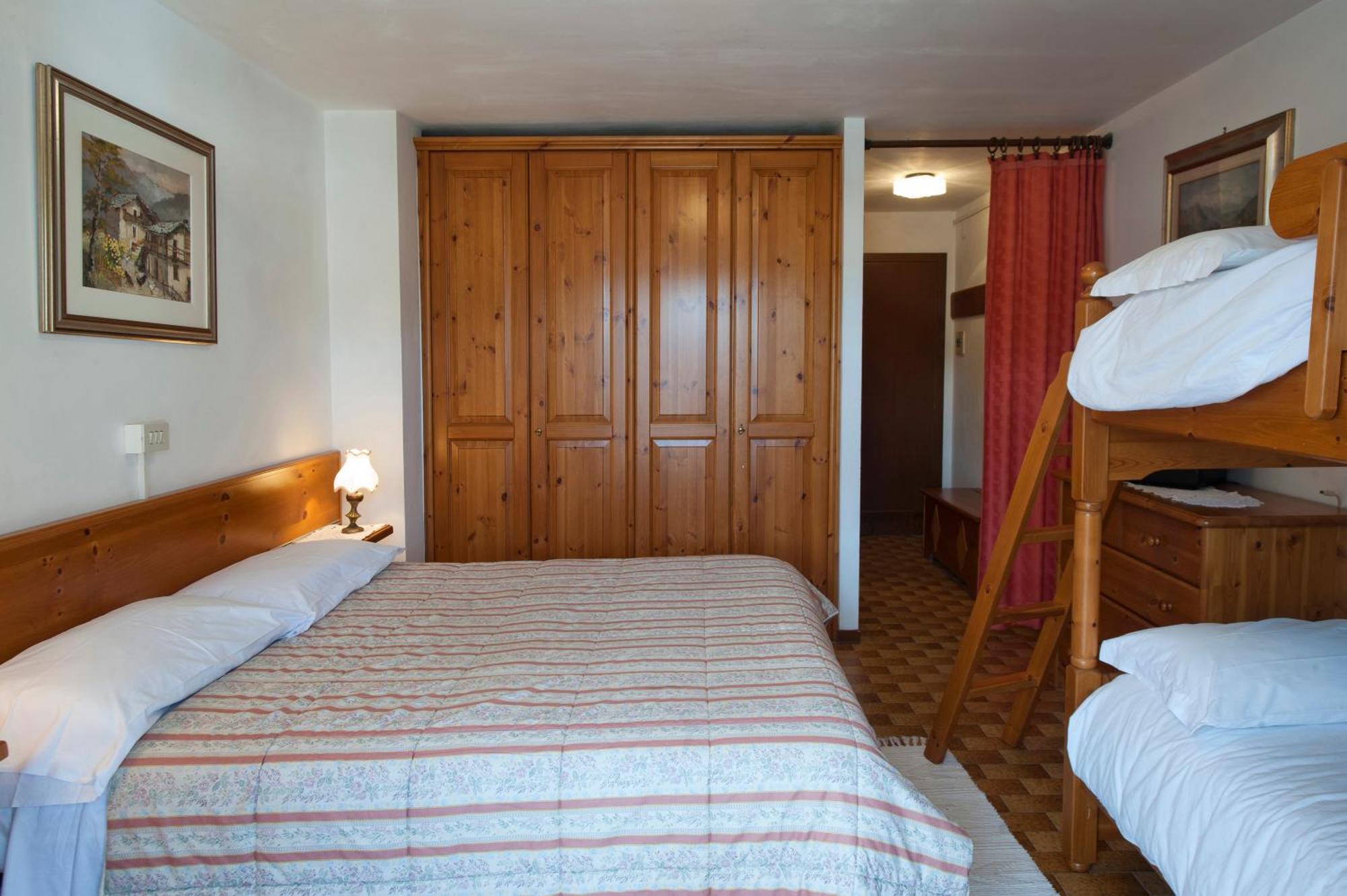 Albergo Castello Da Bonino Champorcher Kültér fotó