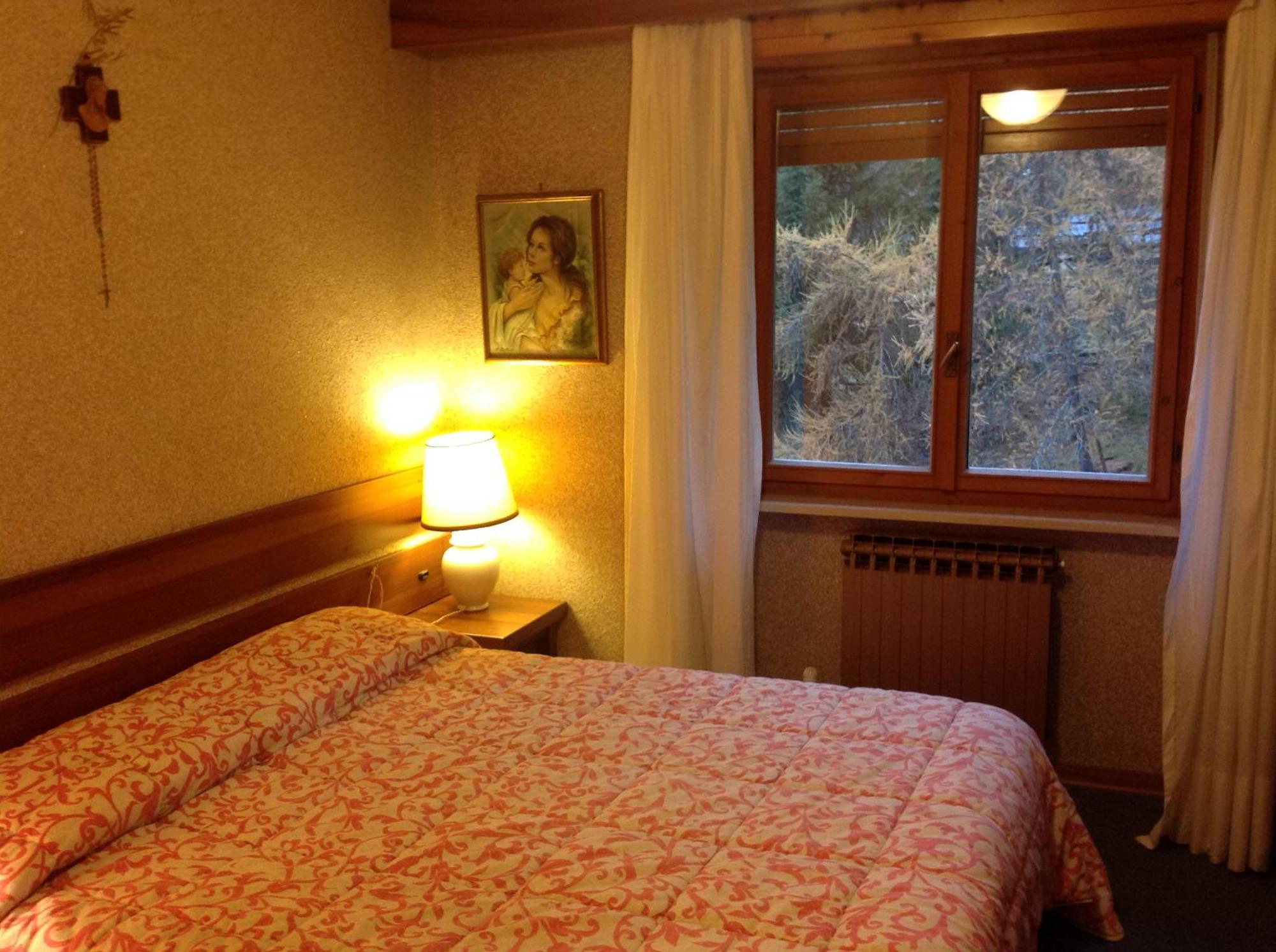 Albergo Castello Da Bonino Champorcher Szoba fotó